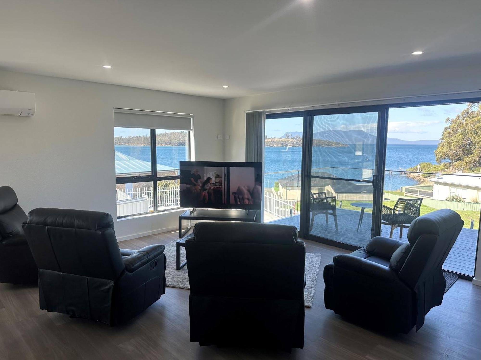 Eastcoaster Tasmania Hotel Orford Bagian luar foto